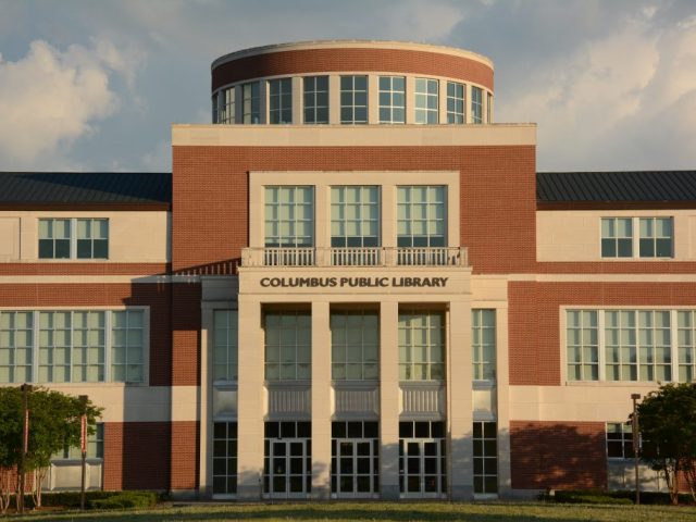 Columbus Public Library